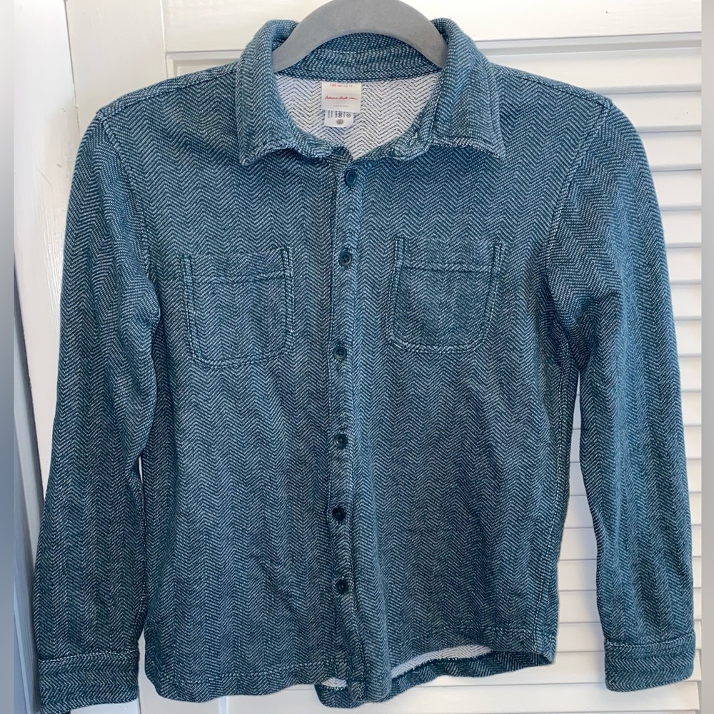 Hanna Andersson Boys’ Herringbone Button Down 10